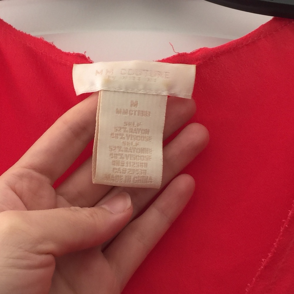 Red top - Picture 4 of 5